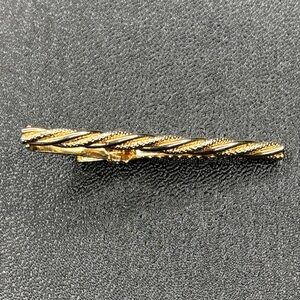 Anson Gold Tone Textured Tie Bar